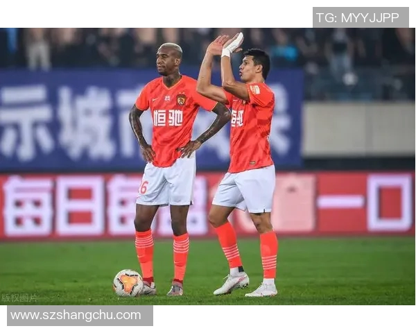 广州篮球队速度之争引发热议球迷观点各异赛场表现成焦点